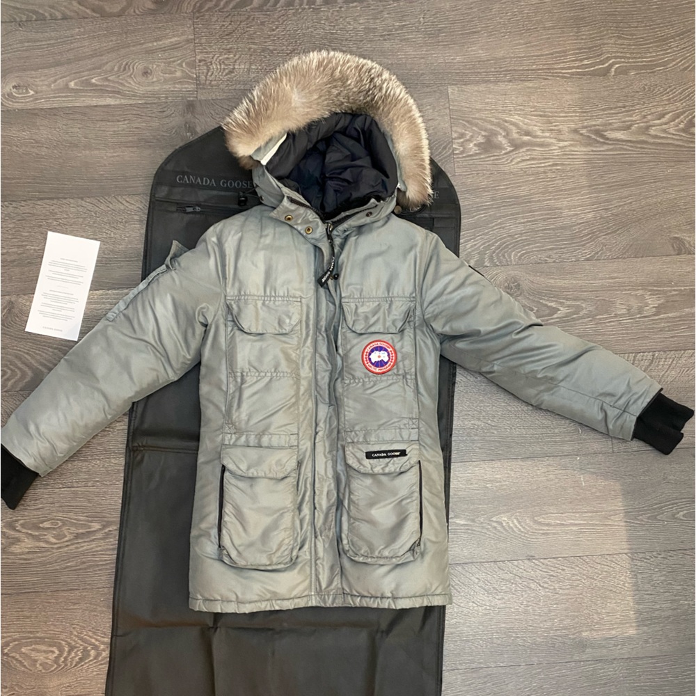 Authentic Canada Goose Expedition (limited edition) grey parka
